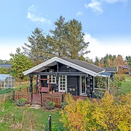 Nyaraló Hakon - 1km From The Sea By Interhome Hals