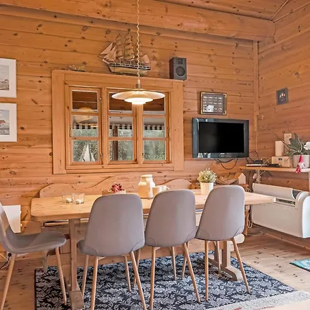 Holiday home Hakon - 1km From The Sea By Interhome *