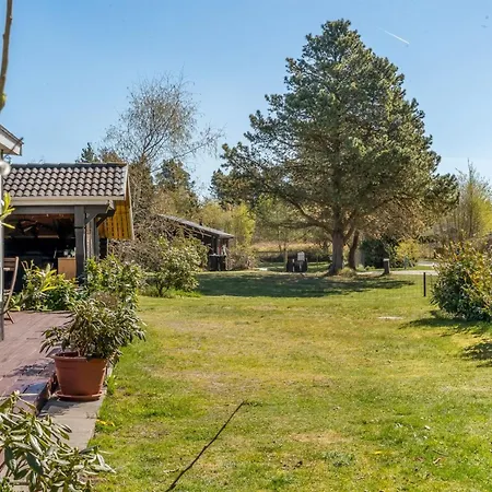 Hakon - 1km From The Sea By Interhome Vakantiehuis Hals