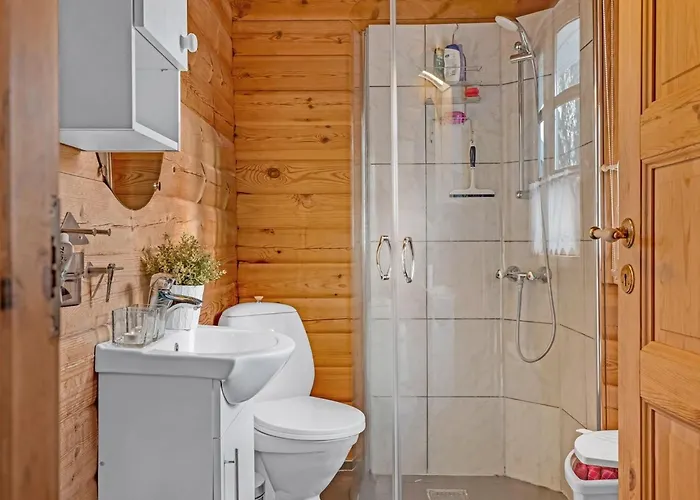 Hakon - 1km From The Sea By Interhome Nyaraló *