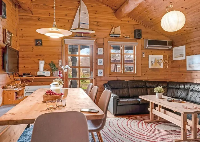 Hakon - 1km From The Sea By Interhome