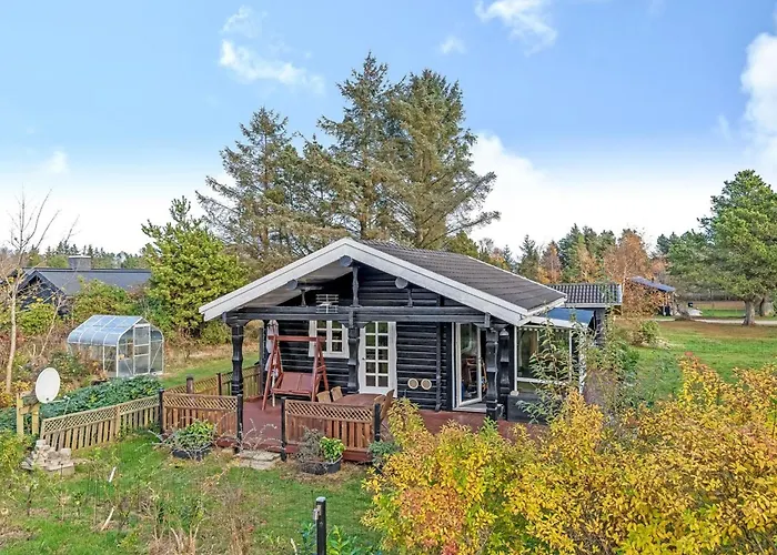 Nyaraló Hakon - 1km From The Sea By Interhome Hals