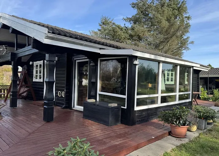 Nyaraló Hakon - 1km From The Sea By Interhome *